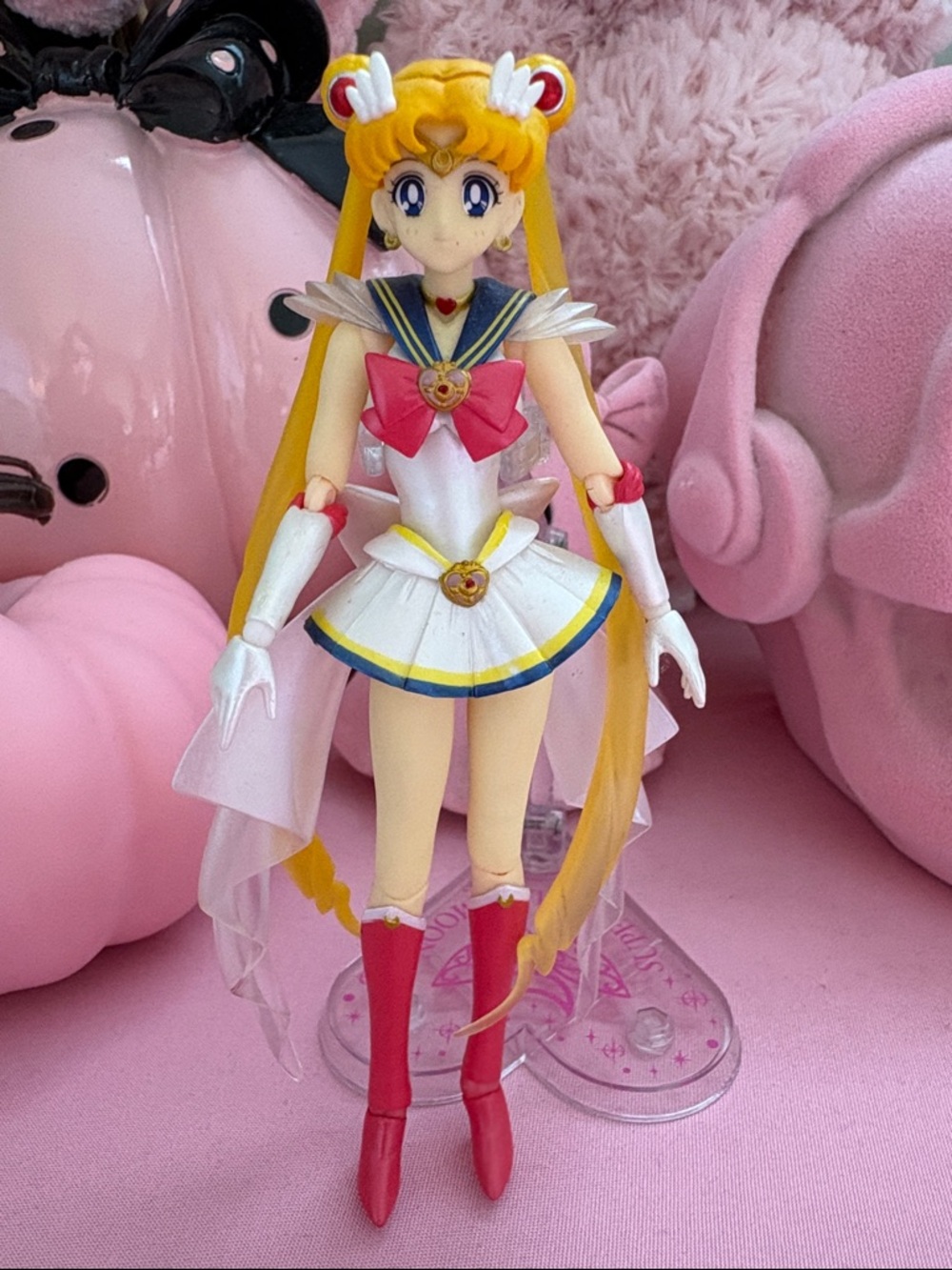 Tamashii Nations Super Sailor Moon S.H. Figuarts Action Figure